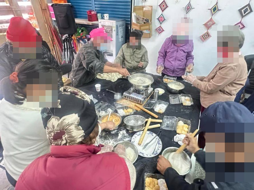 關懷據點：草莓大福
