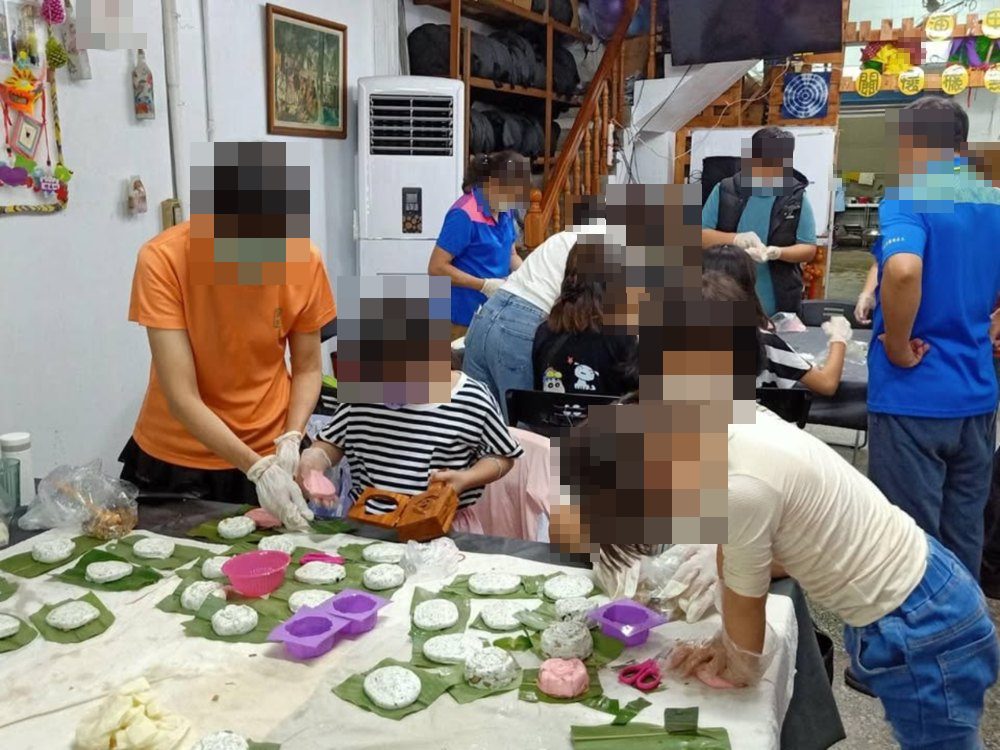 老幼共學：手工草仔粿