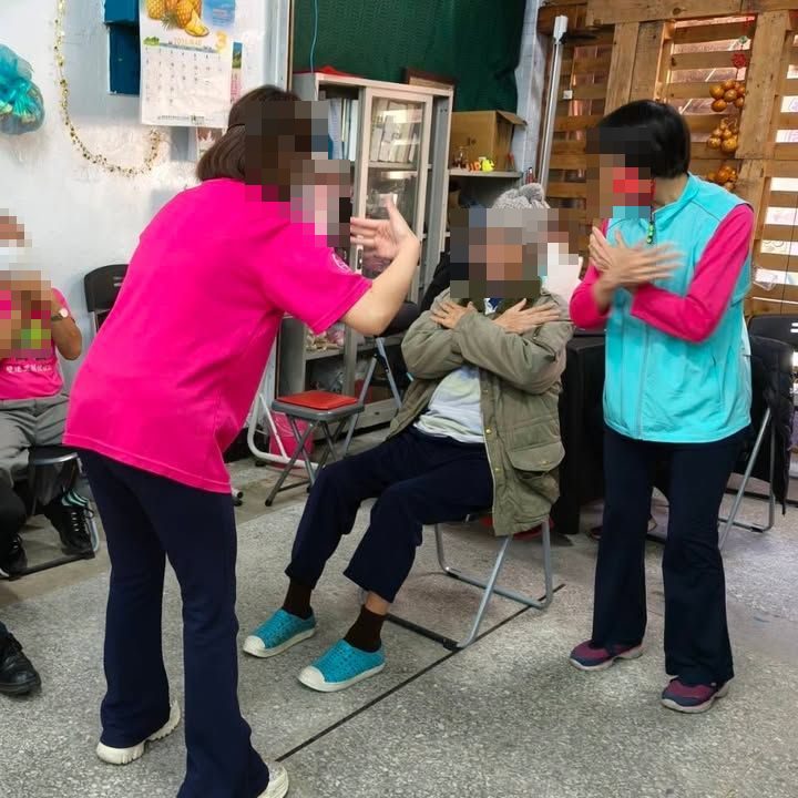 關懷據點：延緩失能課程